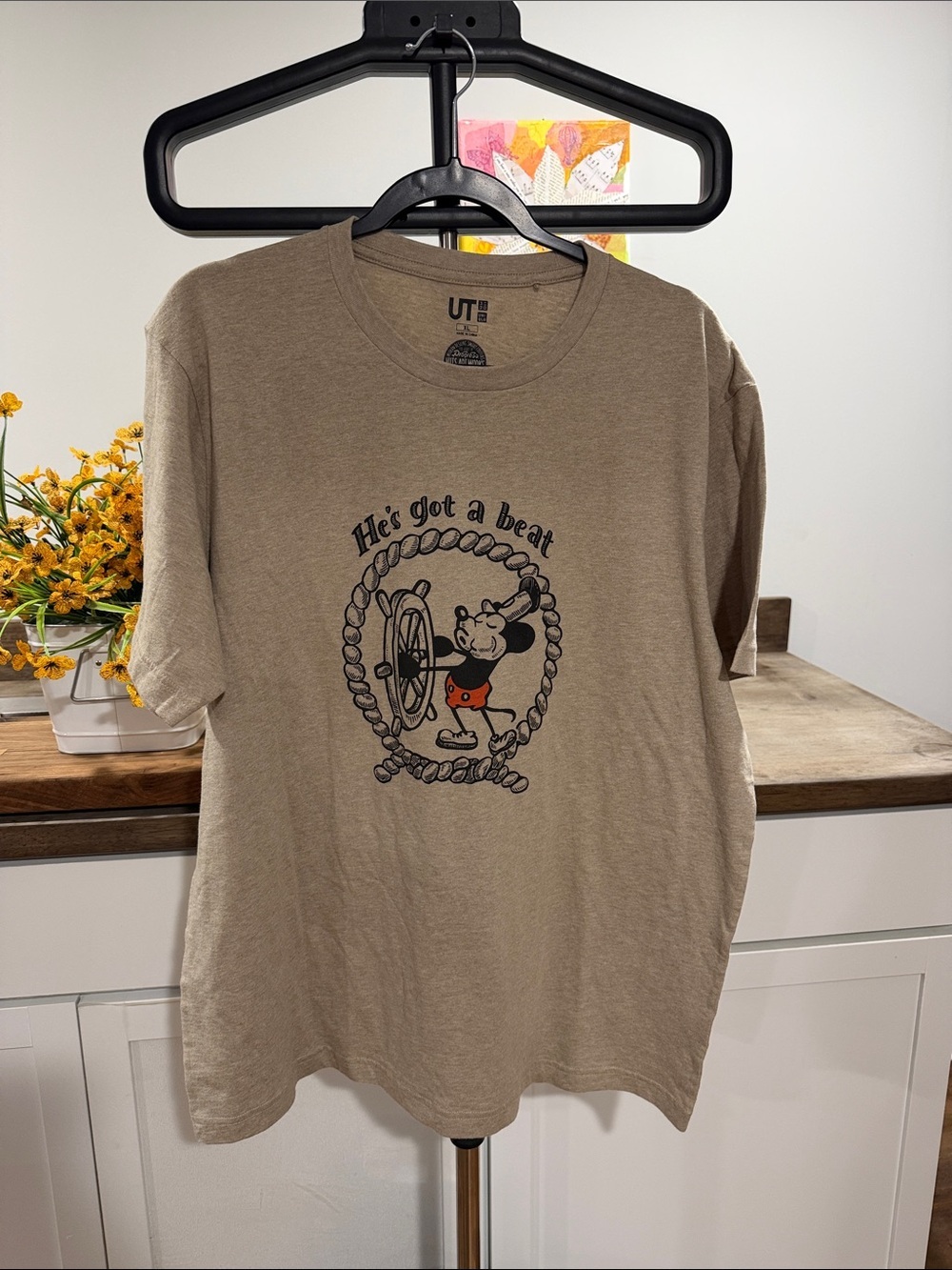 Disney UT Graphic Tee in Tan and Black size XL - Picture 1 of 7